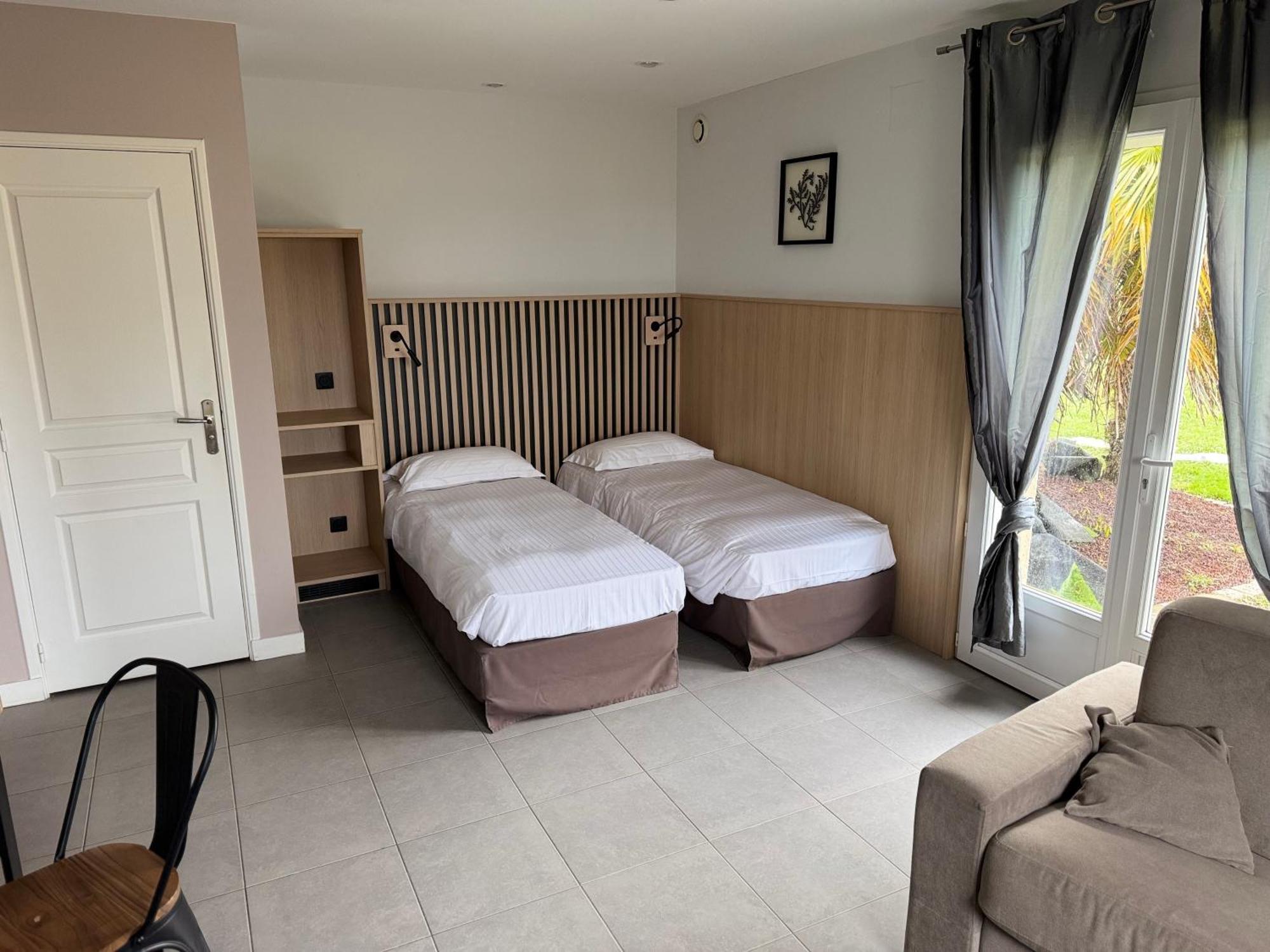 רוז-סור-קוונו The Originals Boutique, Hotel Les Quatre Salines, Le Mont Saint-Michel Sud מראה חיצוני תמונה